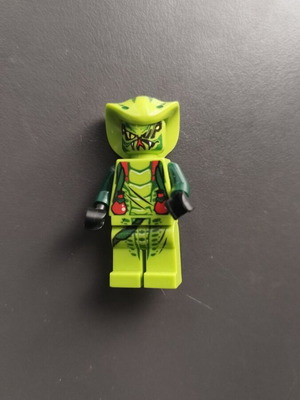 Lego Ninjago Lasha Red Vials μεταχειρισμένη φιγούρα, σε καλή κατάσταση