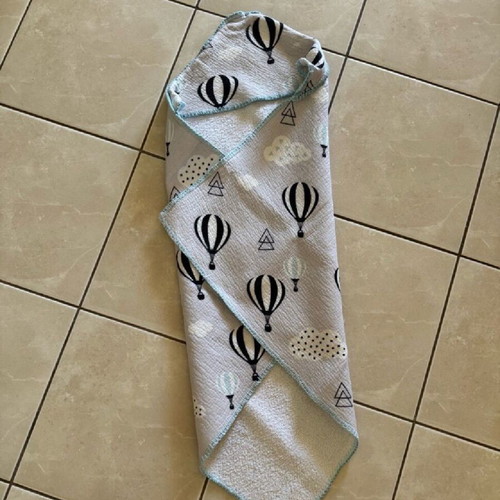 Baby towels used, set of 4, 100% cotton