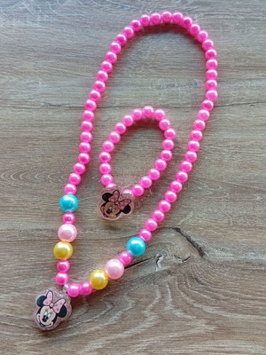 Mini bracelet and necklace set used, in good condition
