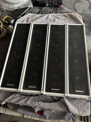 Daewoo 849-04 column speakers set of 4 like new
