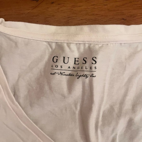 Guess t-shirt new, size M, black and white