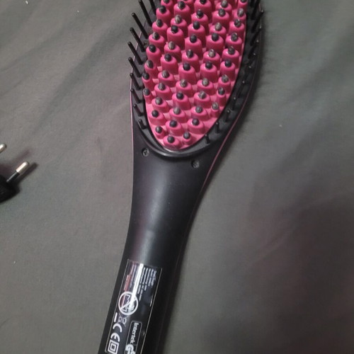 Simply Straight ceramic hair straightening brush