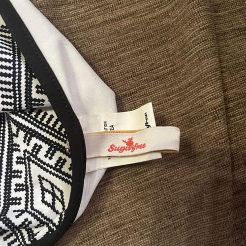 SugarFree swimsuit like new, size S, black and white
