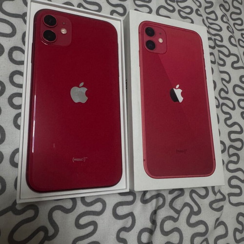 iPhone 11 (Product RED) like new, 64GB, red, with box and cable