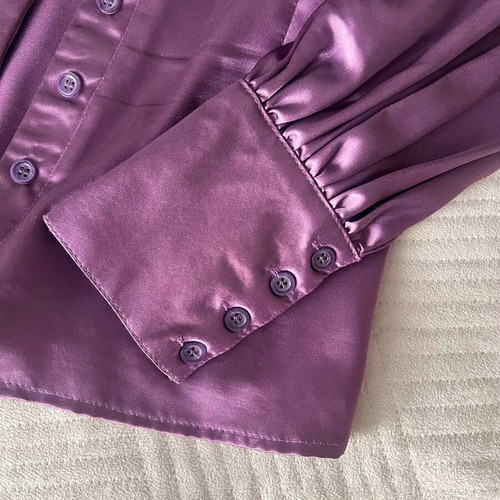 Junona purple satin blouse like new, XL