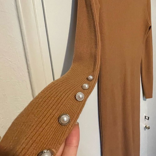 Brown fitted dress like new, size M/L