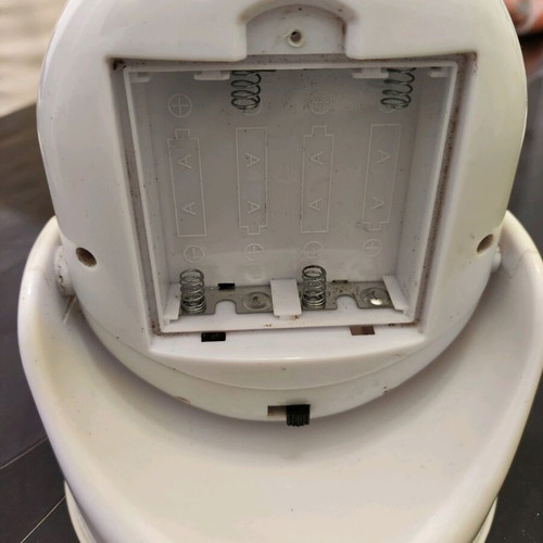 Wireless LED light used with motion sensor