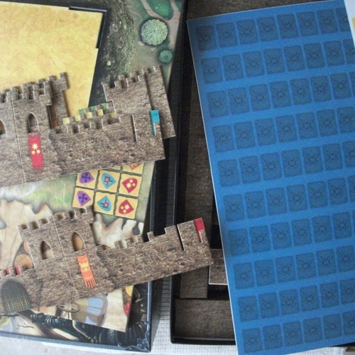 Raiders of the Castles board game like new, complete TREFL set