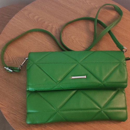 Shoulder bag crossbody green like new