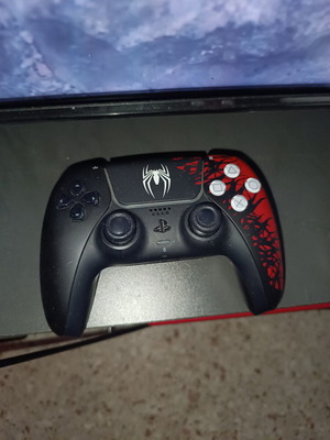 PlayStation 5 Spiderman Edition χειριστήριο σαν καινούργιο