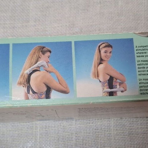 Vintage massage machine with 4 interchangeable heads, like new, battery operated