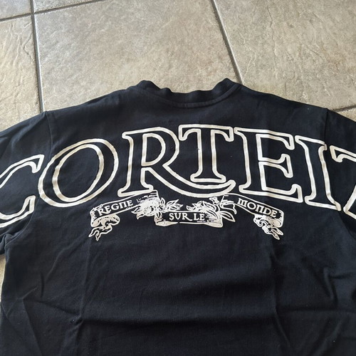 Corteiz Royal Heavyweight Tee medium size like new, black and white