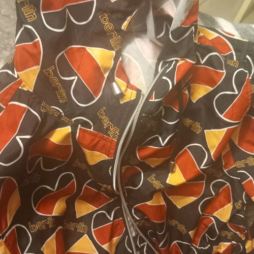 Women's jacket waterproof like new, size M