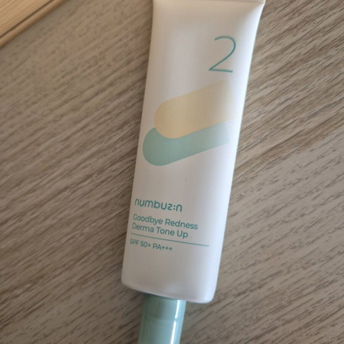 Numbuzin No.2 Goodbye Redness Derma Tone Up SPF50+ PA+++ sunscreen new