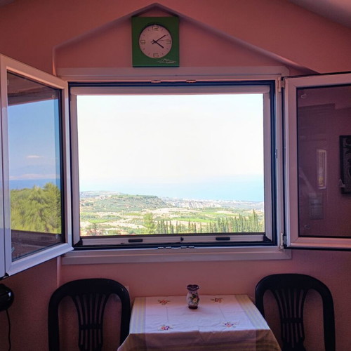 Villa near Kiato Corinthia with panoramic sea view and garden