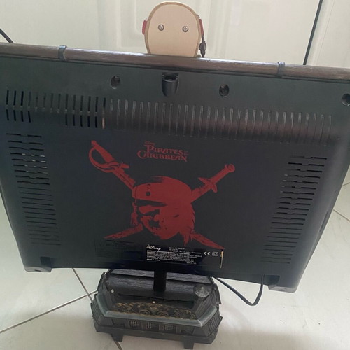 Pirates of the Caribbean LCD TV used, PC compatible, Scart