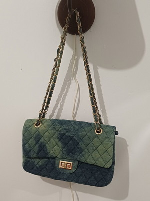 Shoulder and crossbody bag