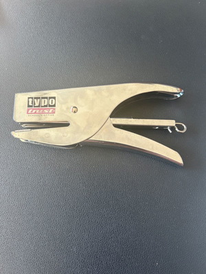Stapler used without spare parts