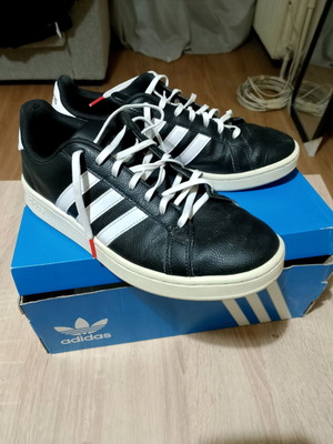Adidas Chaos Cloudfoam men's athletic shoes used size 44 black white
