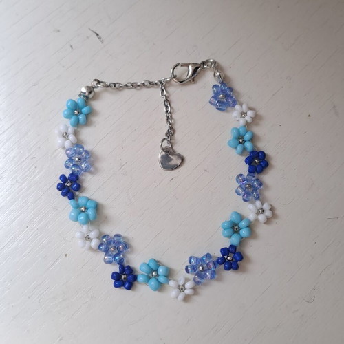 Women's bracelet handmade, new, blue and turquoise
