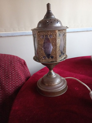 Brass table lamp used, height 0.34 m