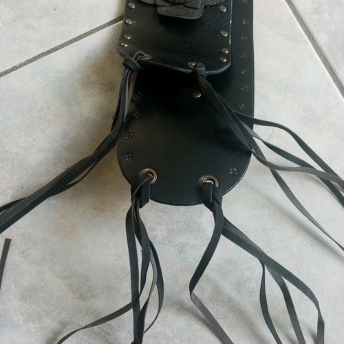 Skondras leather belt with fringes used, one size