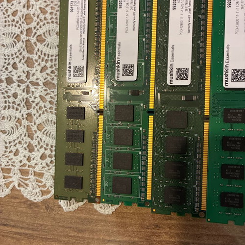 Dimms DDR3 18GB used, PC3-12800 and 8500, 4x4GB plus 2GB gift