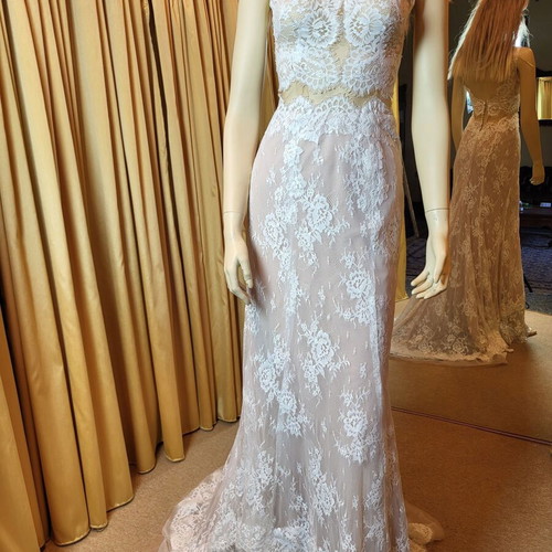 Mermaid wedding dress new with handmade lace white and beige