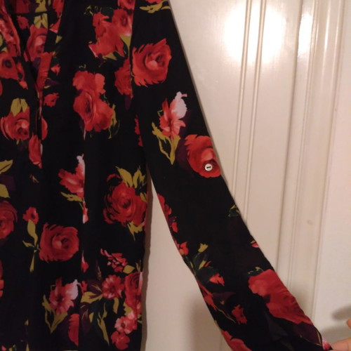Floral women's shirt used, size M