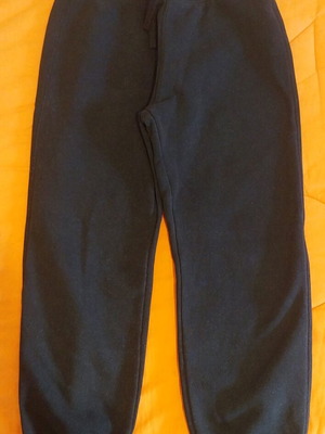 Παιδική αθλητική φόρμα Benetton σαν καινούργιο, μαύρη, μέγεθος 146 cm