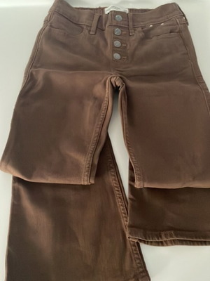 Παντελόνι καμπάνα Abercrombie & Fitch για κορίτσια σαν καινούργιο, καφέ, 7-8 ετών