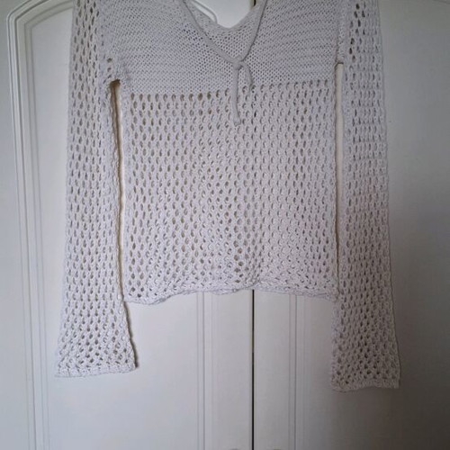 Women's knitted blouse like new, white, size M
