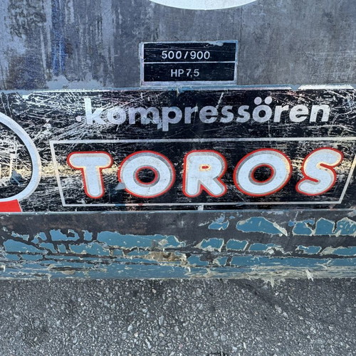 Toros air compressor 500lt 7.5 hp used