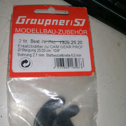 Graupner 1329.25.20 MAX7000RPM 25-20/10x8" propellers pack of 3 new