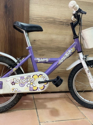 Children's girls bicycle used