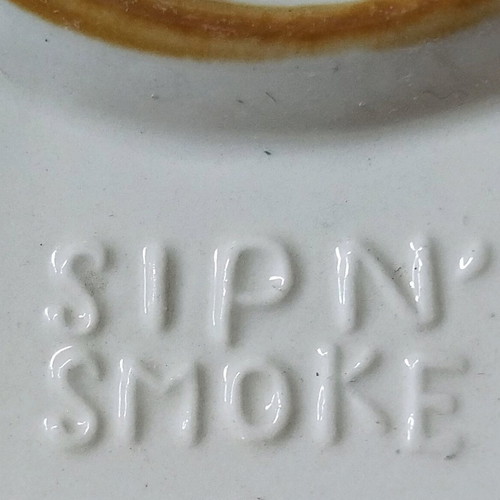 Sip ' N ' Smoke Drink Tray like new ceramic ashtray with drink holder