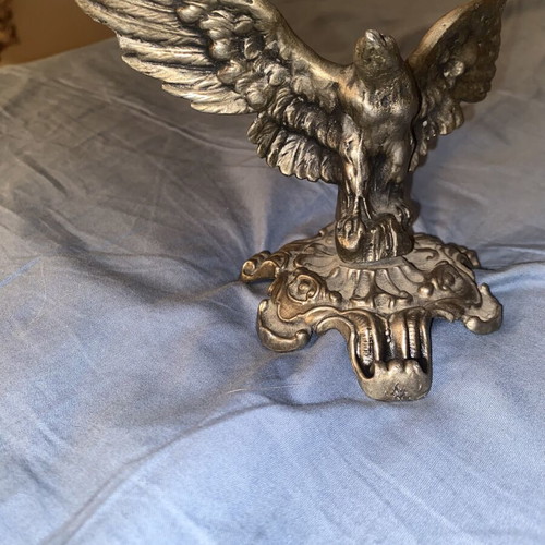 Vintage bronze decorative eagle statue, solid metal 500g
