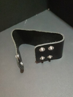Leather bracelet black like new