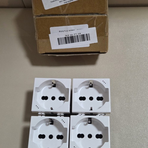 Elec Dock ED-3001M Schuko electrical sockets, pack of 4