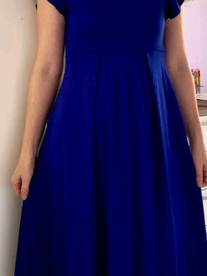 Φόρεμα royal blue με διακριτικό βολάν στο μανίκι, ελάχιστα φορεμένο