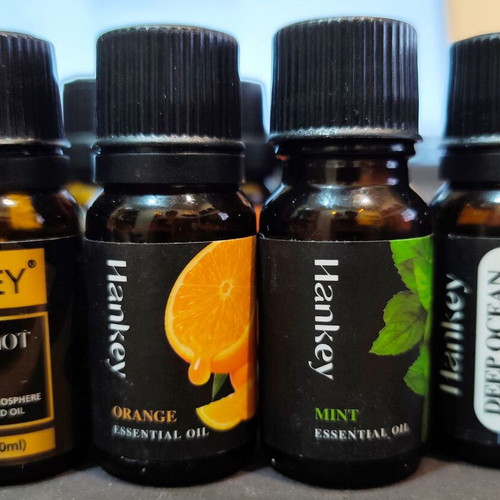 Essential oil set, 9 bottles 10ml for aroma diffusers