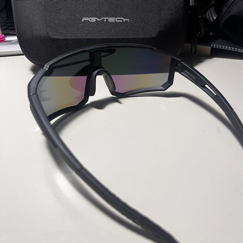Mask Sunglasses CV Paris Black Green new