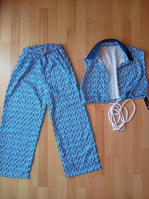 Zagar women's set with tied vest and pants new, white and blue