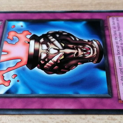 Yu-Gi-Oh! Dragon Capture Jar LOB 2002 Rare Near Mint