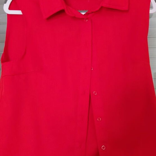 Shein women's sleeveless red shirt