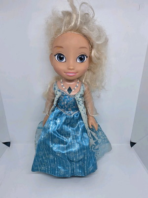Elsa doll musical used
