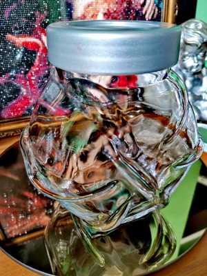 Винтидж голям стъклен буркан VARDAGEN с пластмасова капачка нов