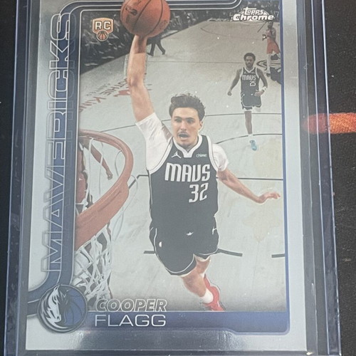 Cooper Flagg RC Topps Chrome basketball card