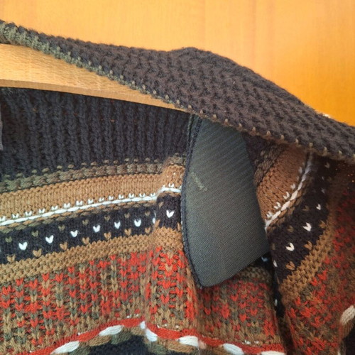 Braggi men's knitted cardigan like new, size M, vintage style