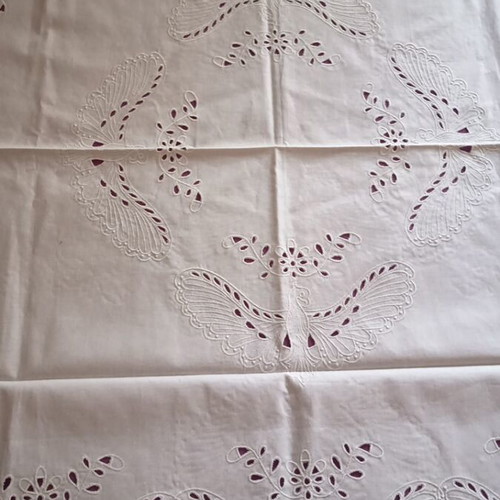Set of 12 cotton cutwork embroidered napkins with tablecloth, white
